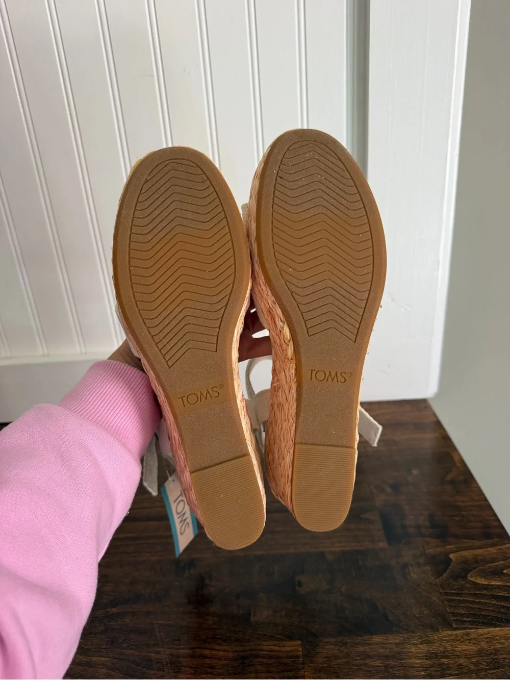 Toms wedge sandals
